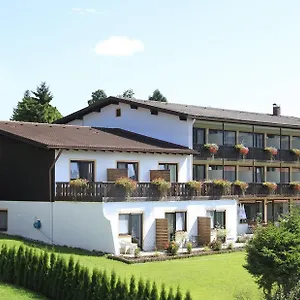Hotel Alpenblick Berghof, Halblech